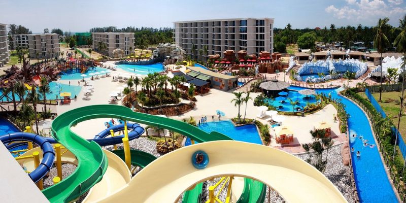 Splash Jungle Water Park